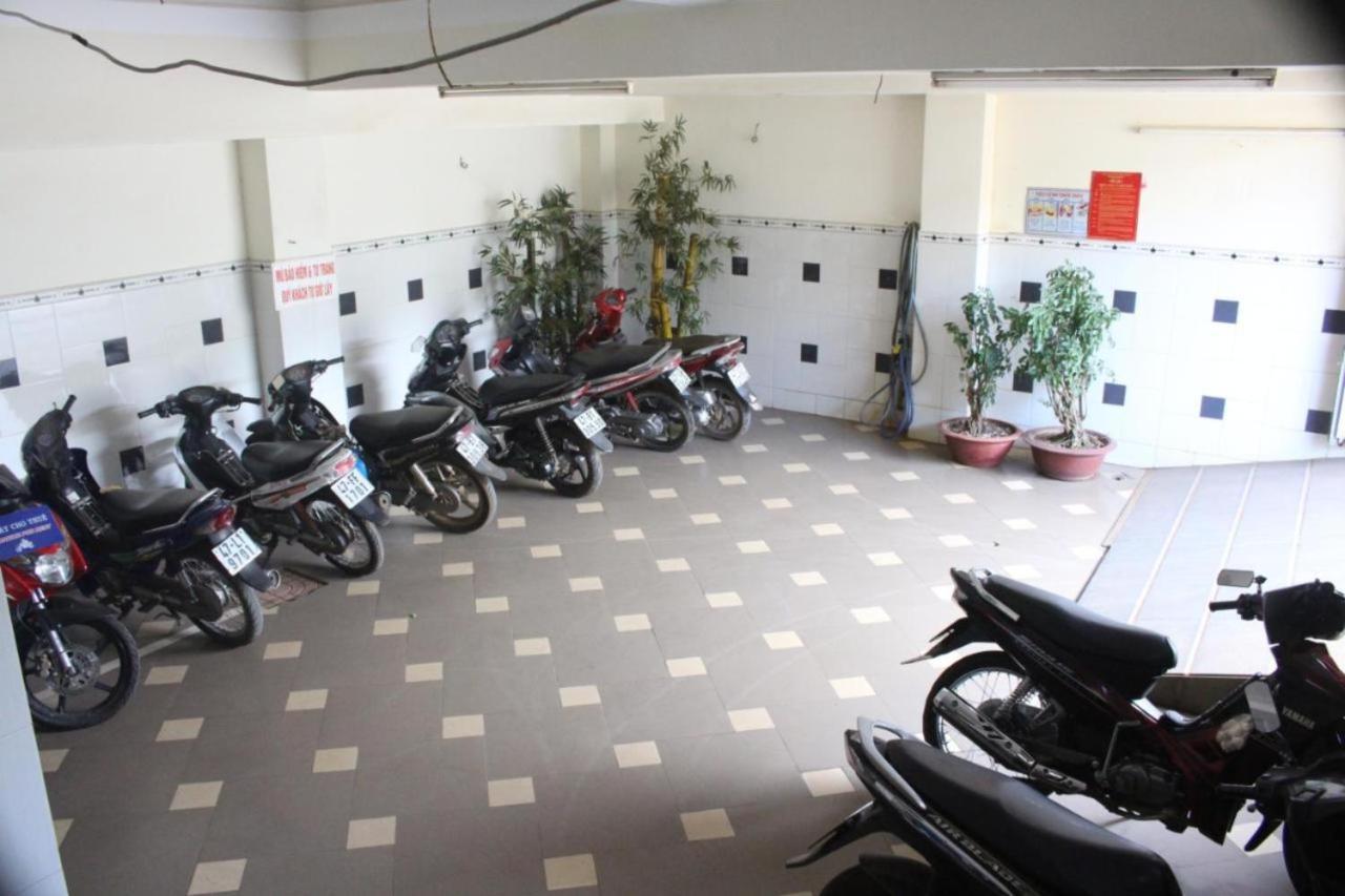 Phuong Huy Hotel Buon Ma Thuot Kültér fotó